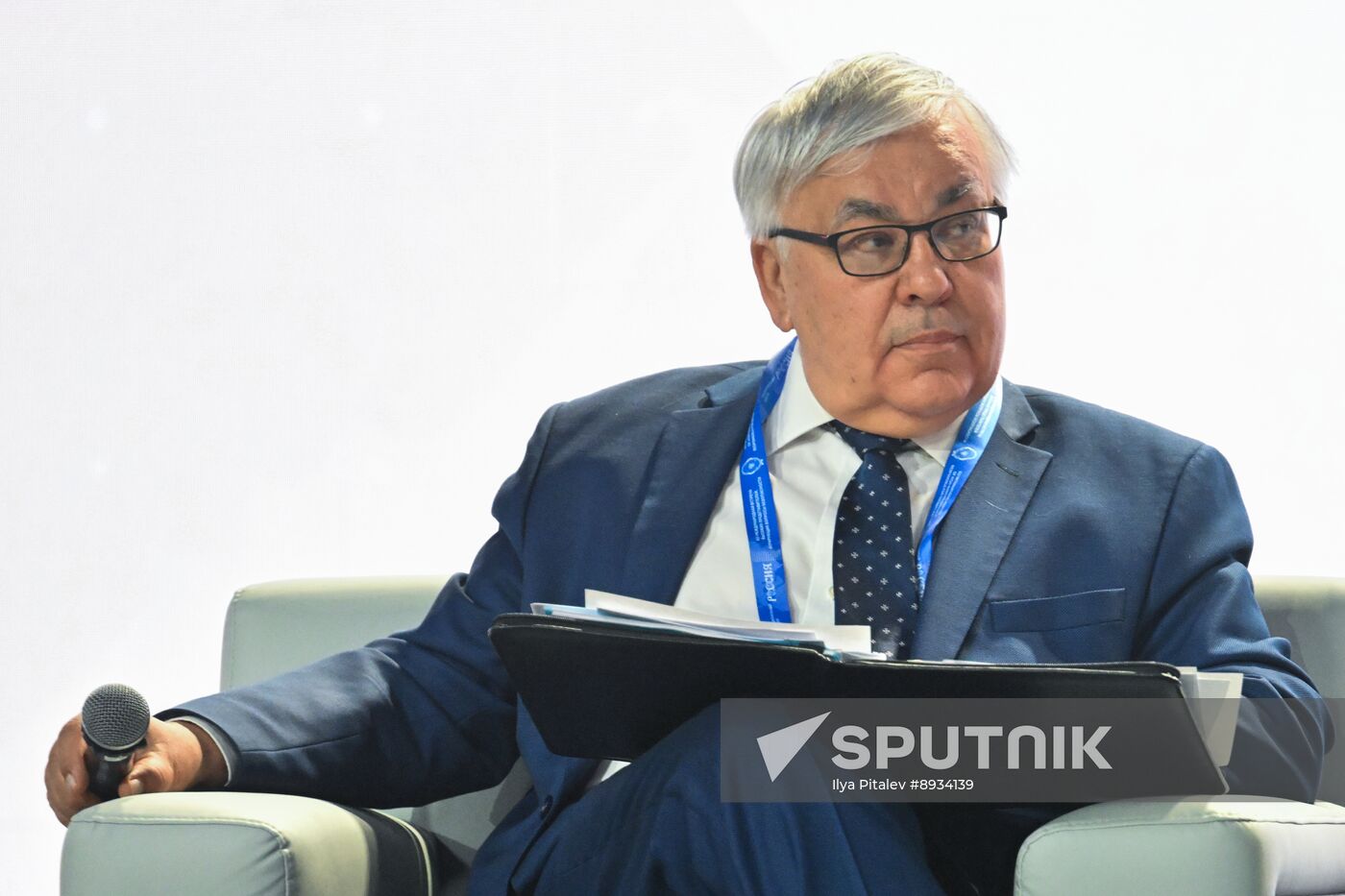 Russia International Information Security Round Table Discussion