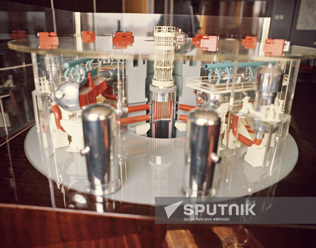Zhdanov Izhora Plant