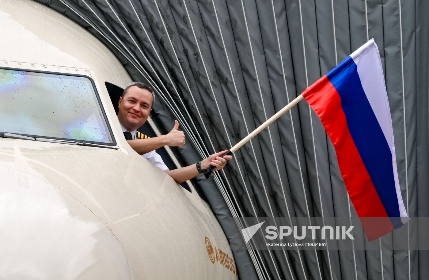 Russia UAE Air Traffic