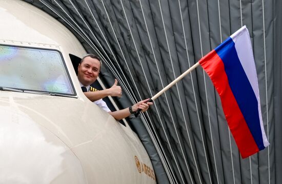 Russia UAE Air Traffic
