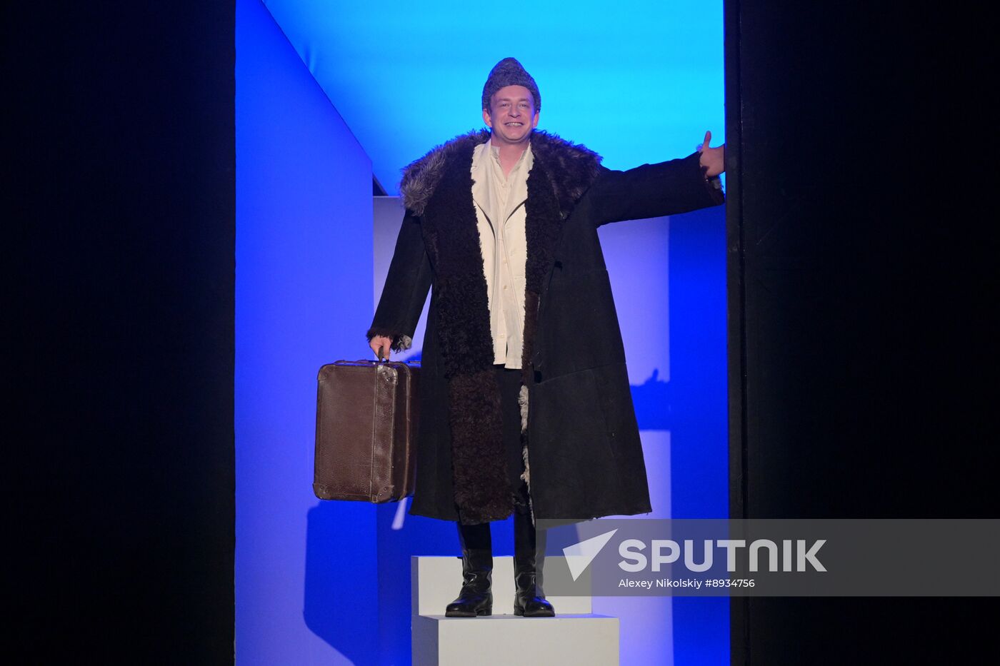 Russia Theatre Duel