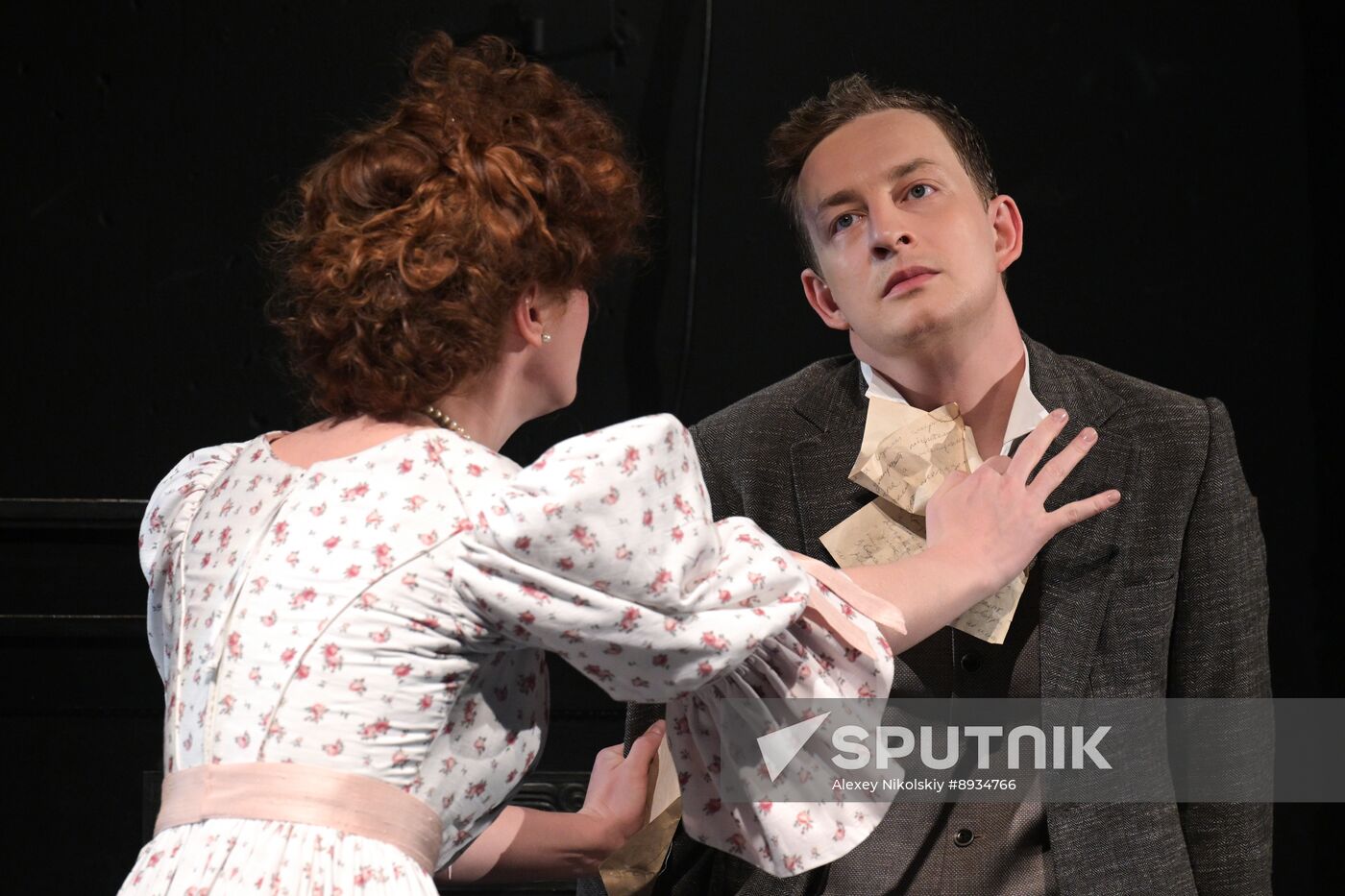 Russia Theatre Duel