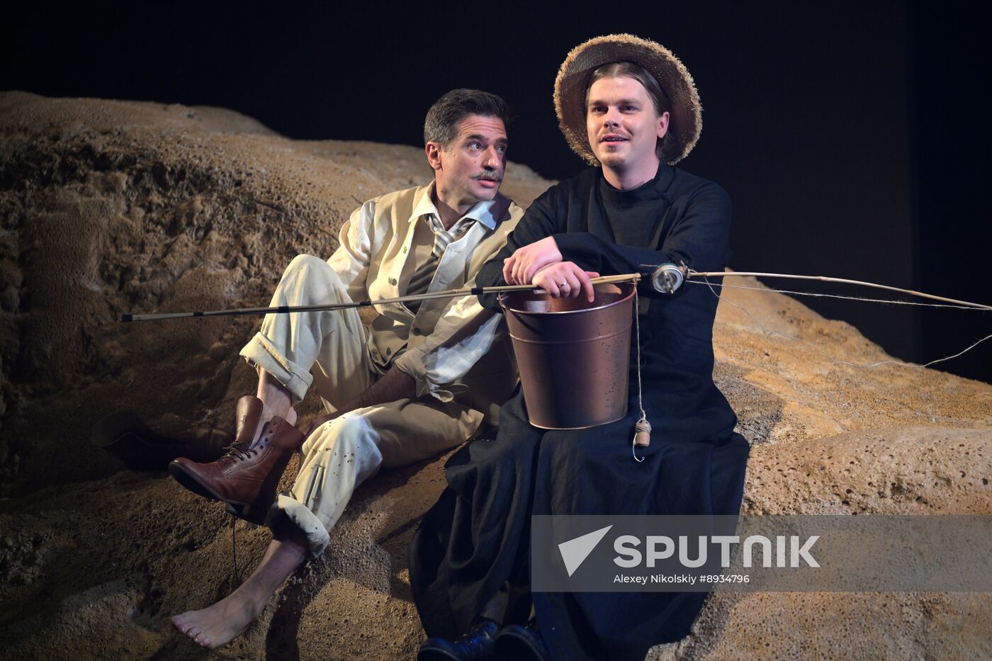 Russia Theatre Duel