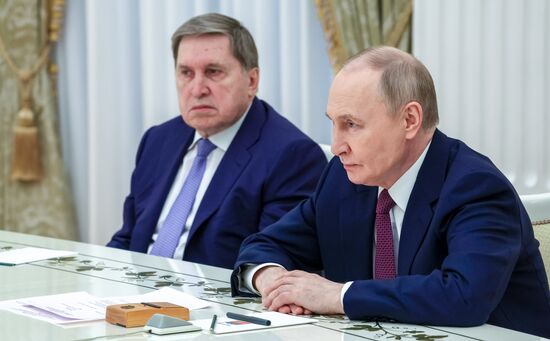 Russia Putin Former Japanese PM Widow