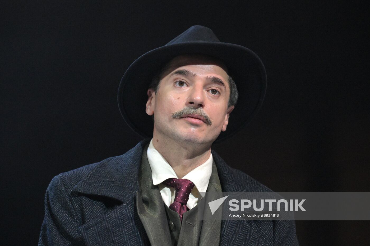 Russia Theatre Duel