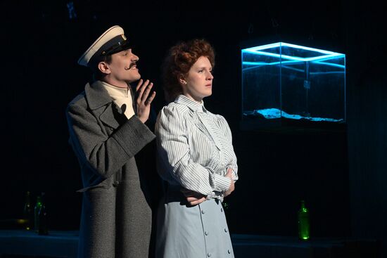 Russia Theatre Duel