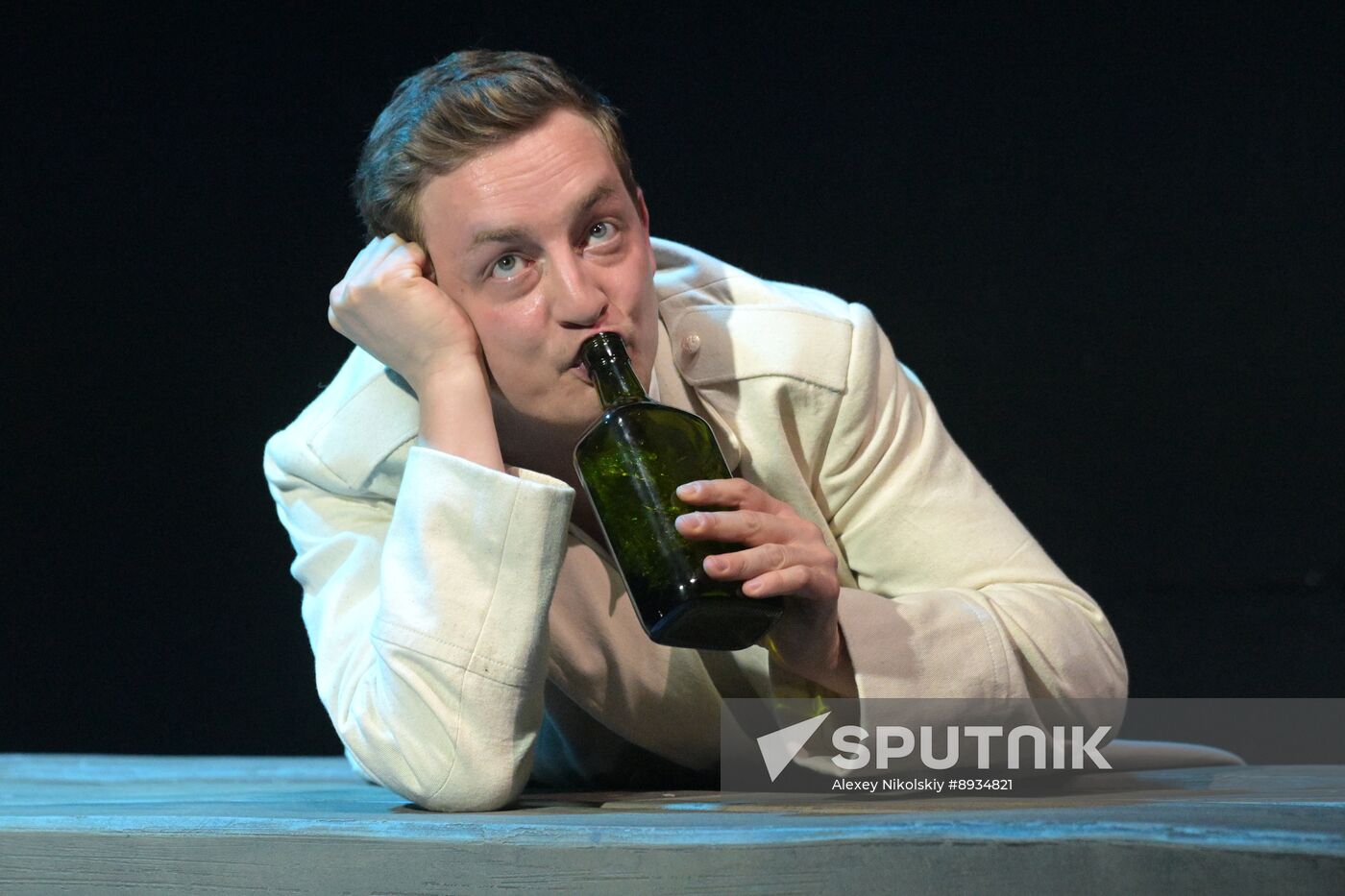 Russia Theatre Duel