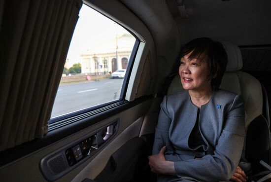 Russia Putin Former Japanese PM Widow