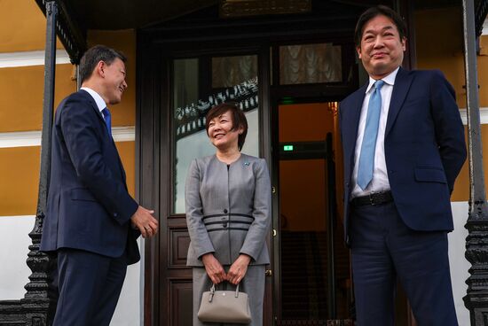 Russia Putin Former Japanese PM Widow