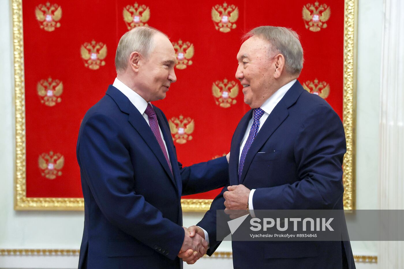 Russia Putin Former Kazakh President