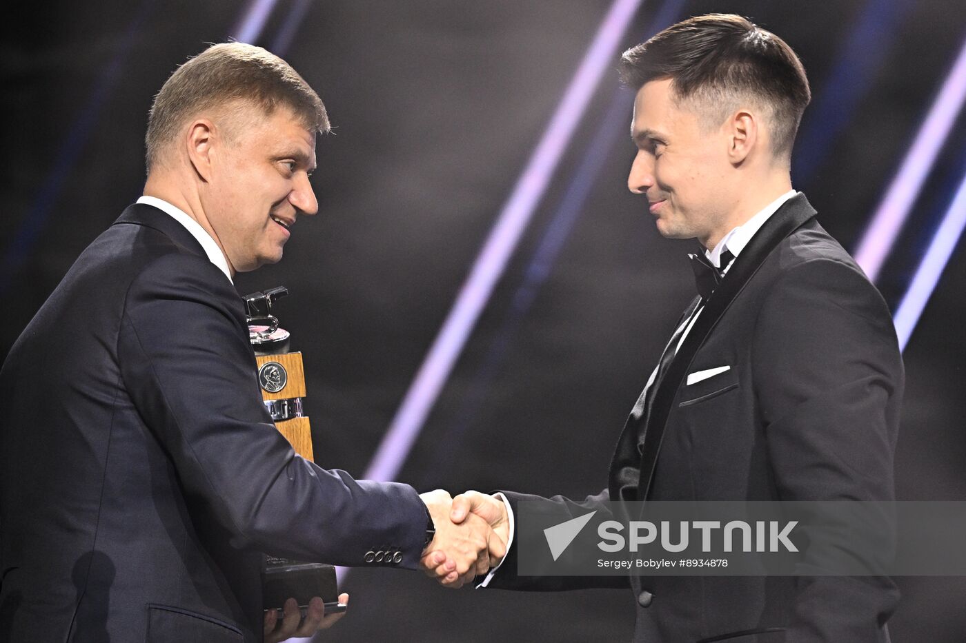Russia Ice Hockey Kontinental League Season Closure