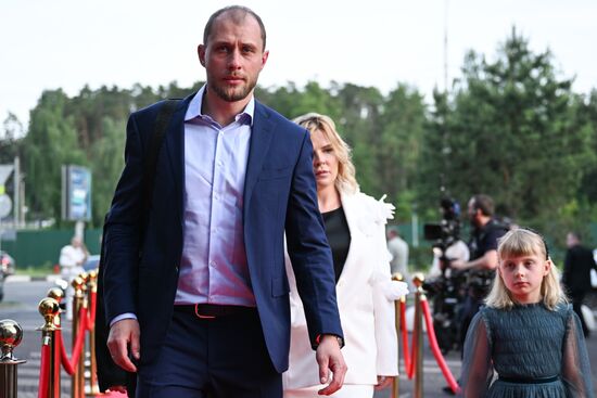 Russia Ice Hockey Kontinental League Season Closure