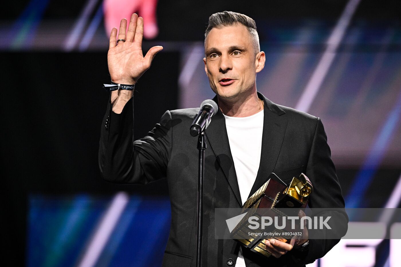 Russia Ice Hockey Kontinental League Season Closure