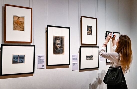 Russia Art Kruglikova Exhibition