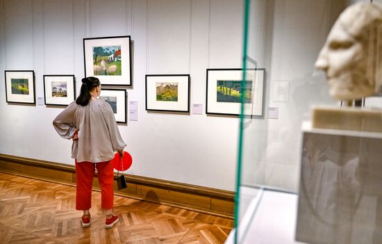 Russia Art Kruglikova Exhibition