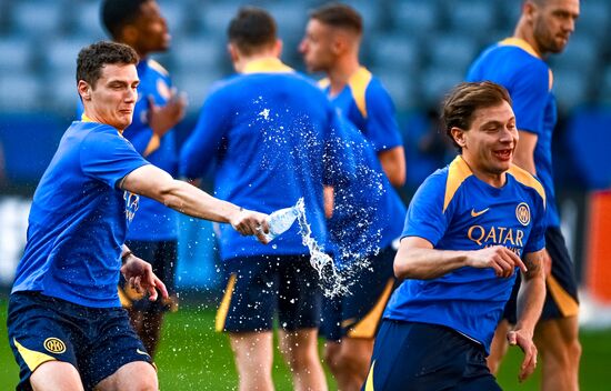 Germany Soccer Champions League Inter Training