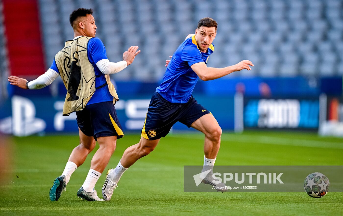 Germany Soccer Champions League Inter Training