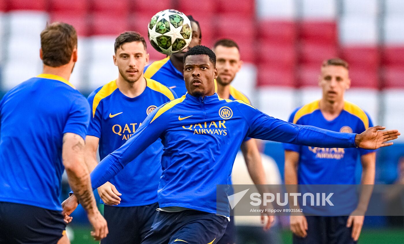 Germany Soccer Champions League Inter Training