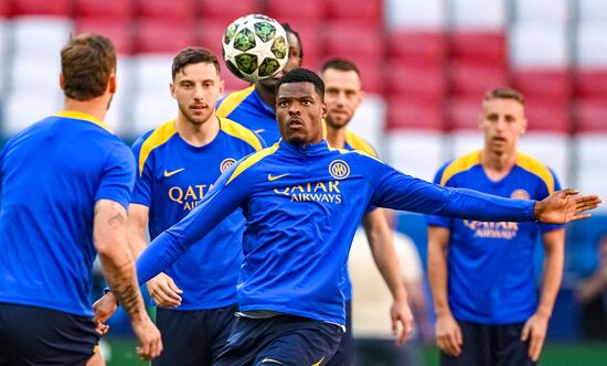 Germany Soccer Champions League Inter Training