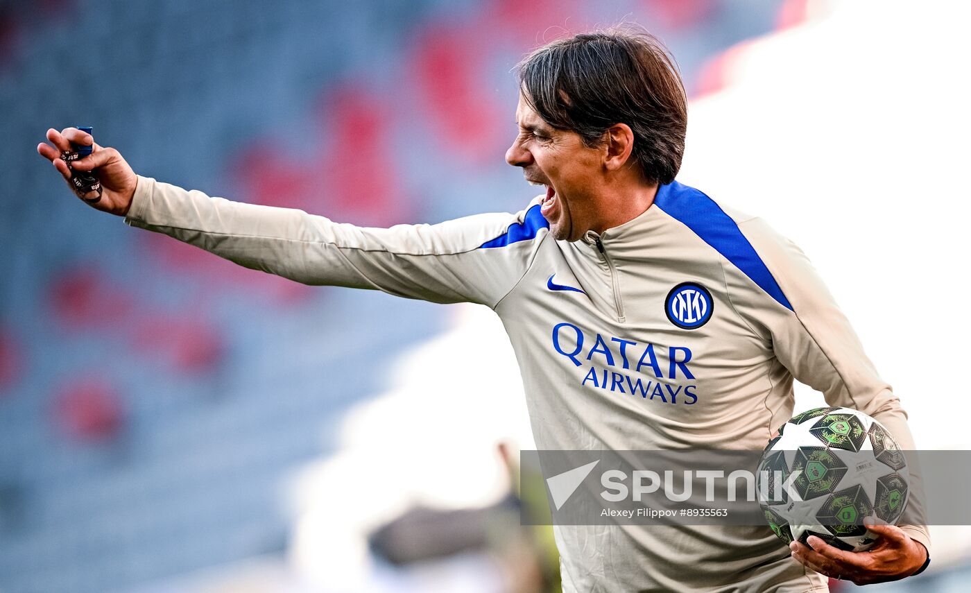 Germany Soccer Champions League Inter Training