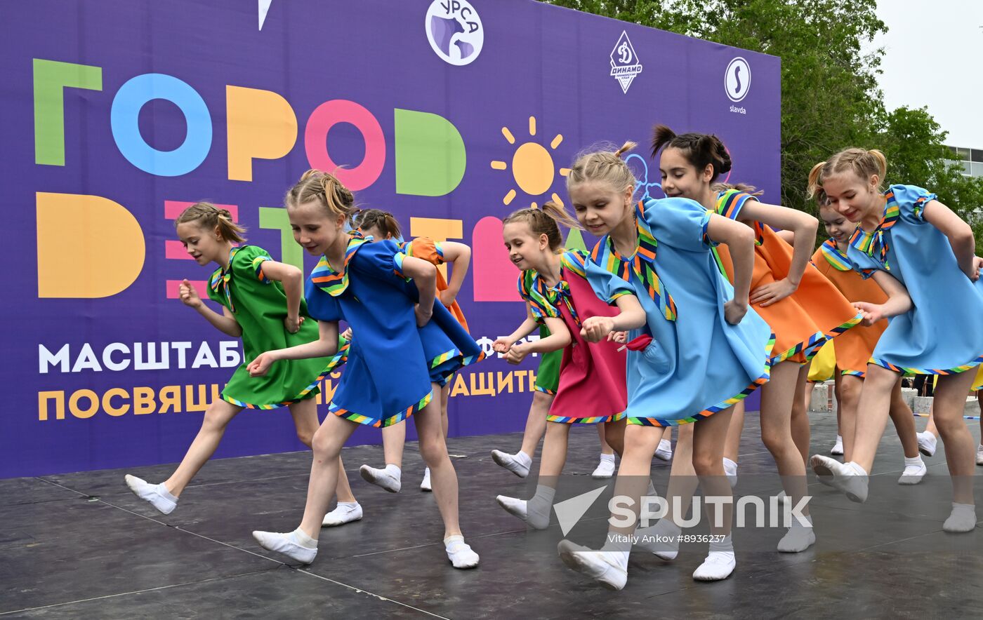 Russia Children's Day