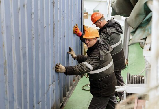 Russia Spitsbergen Explore Expedition