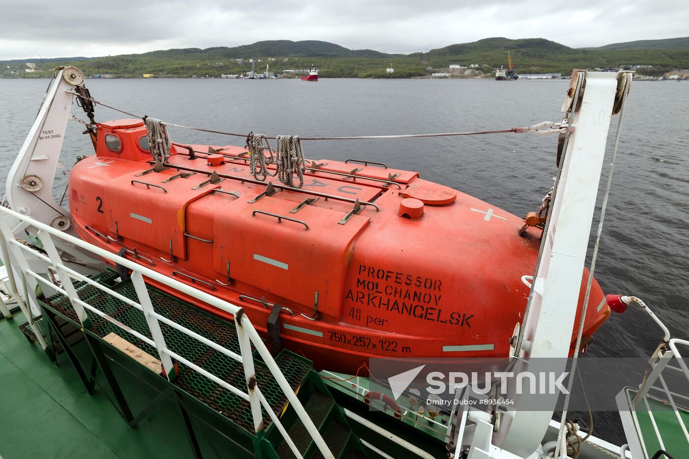 Russia Spitsbergen Explore Expedition