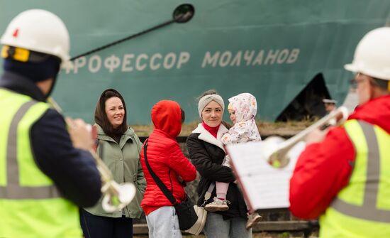 Russia Spitsbergen Explore Expedition