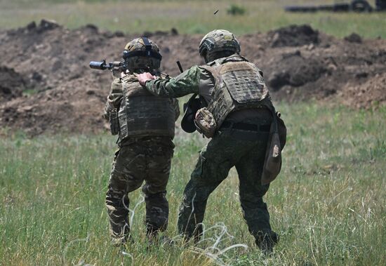 Russia Ukraine Military Operation Assault Units
