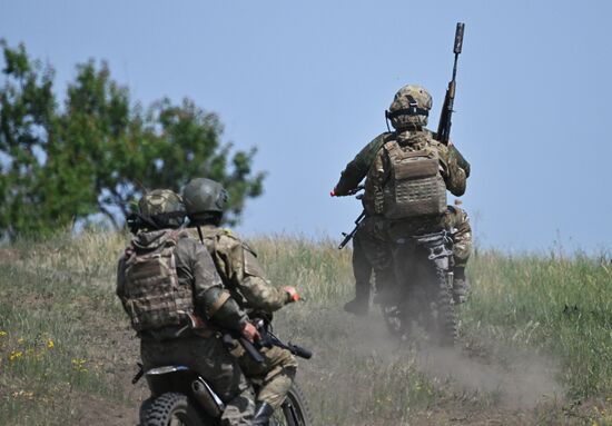 Russia Ukraine Military Operation Assault Units