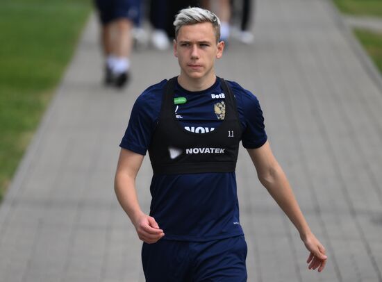 Russia Soccer Friendly Russia Training