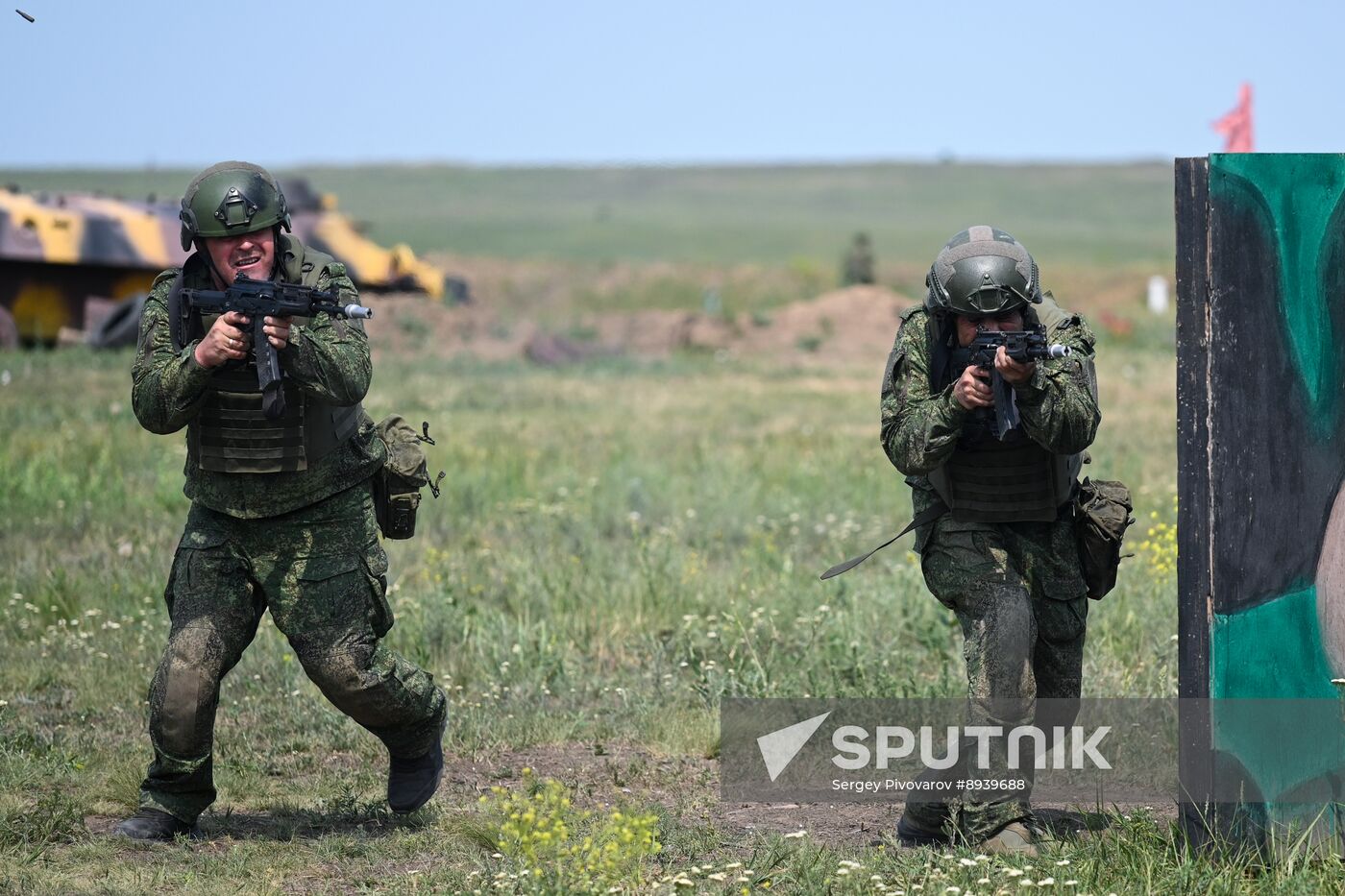 Russia Ukraine Military Operation Troops Training