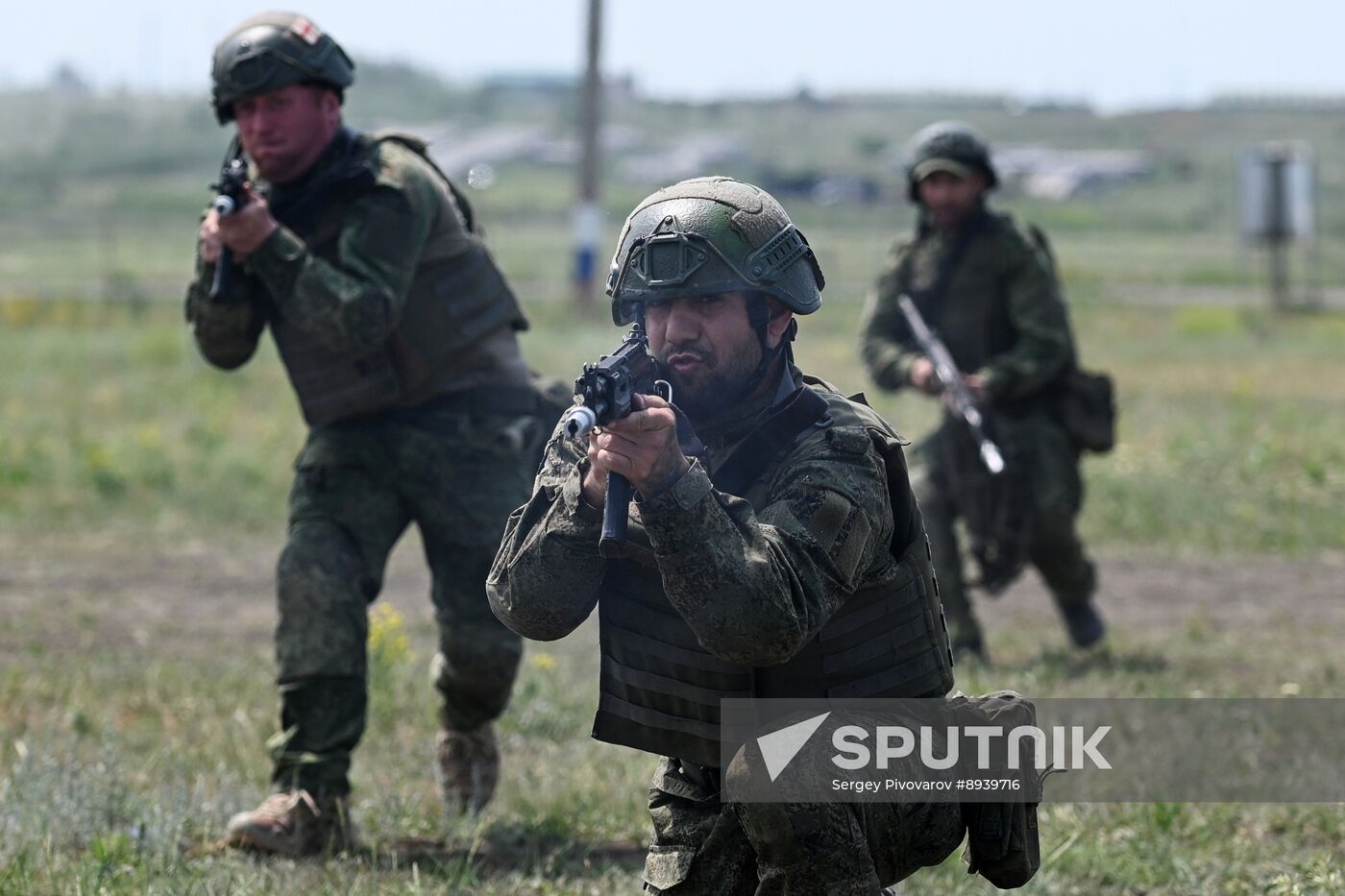 Russia Ukraine Military Operation Troops Training