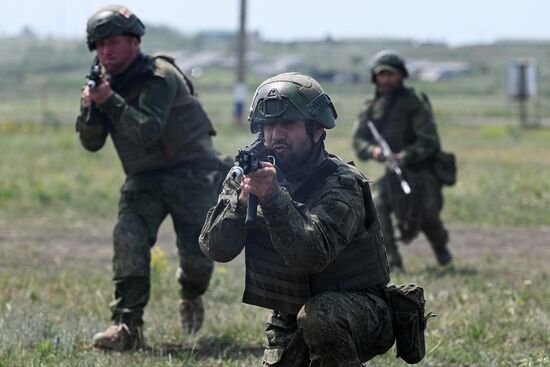 Russia Ukraine Military Operation Troops Training