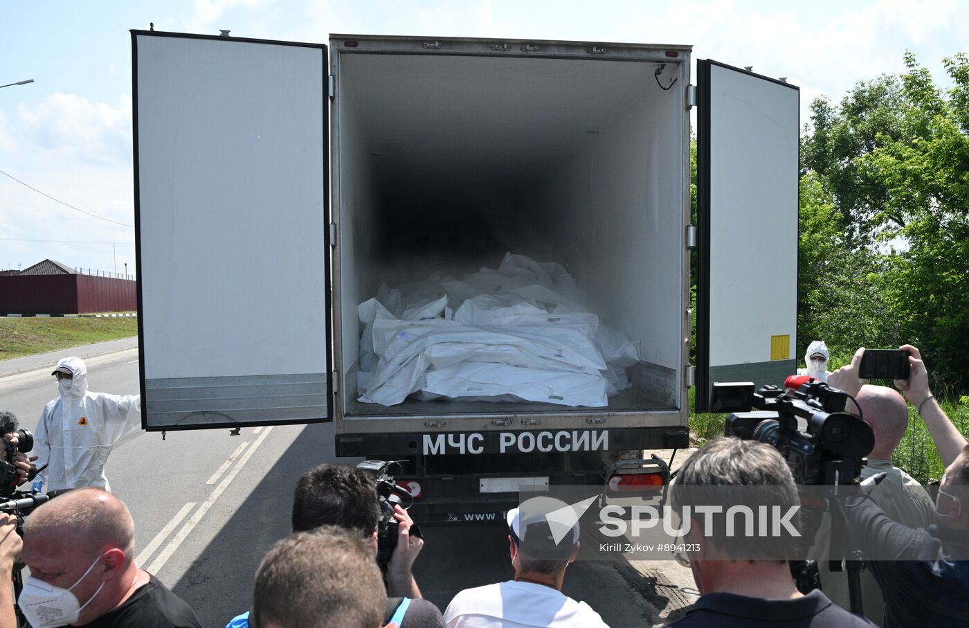 Russia Ukraine Military Operation Soldiers Bodies Exchange