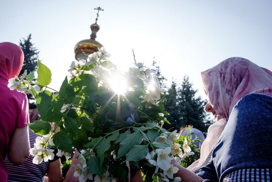 Russia Religion Holy Trinity Feast