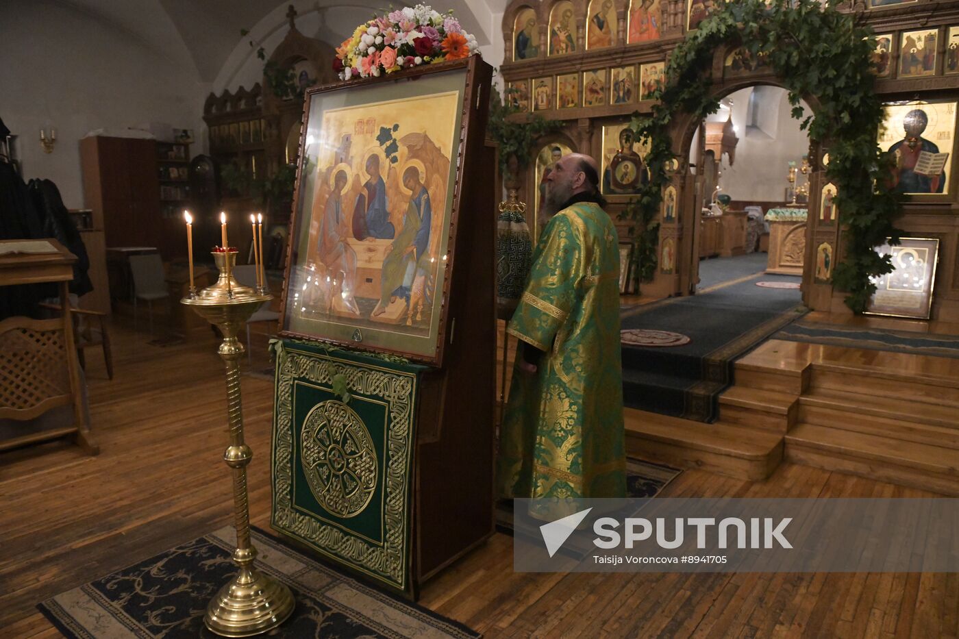 Russia DPR Religion