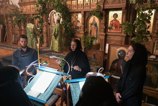 Russia DPR Religion