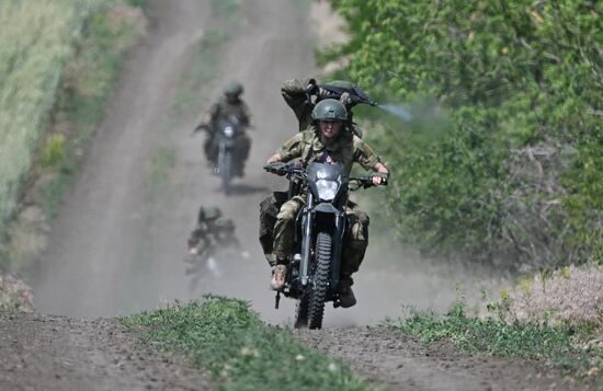 Russia Ukraine Military Operation Assault Units