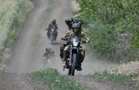 Russia Ukraine Military Operation Assault Units