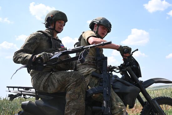 Russia Ukraine Military Operation Assault Units