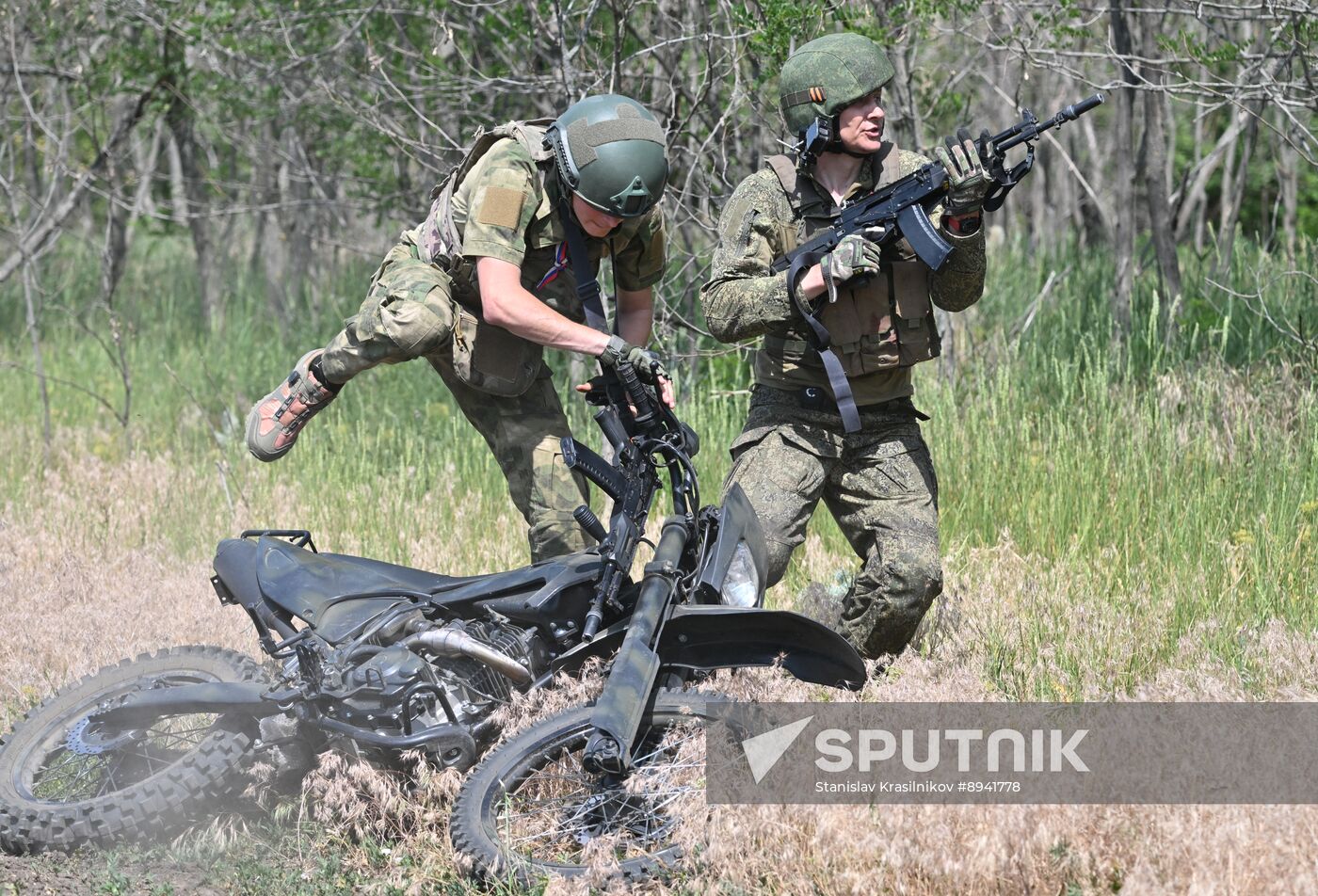 Russia Ukraine Military Operation Assault Units