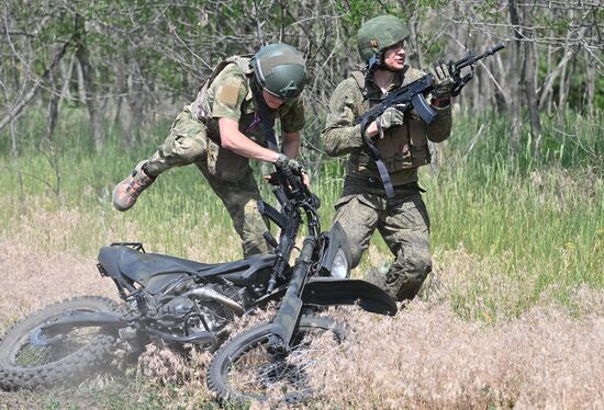 Russia Ukraine Military Operation Assault Units