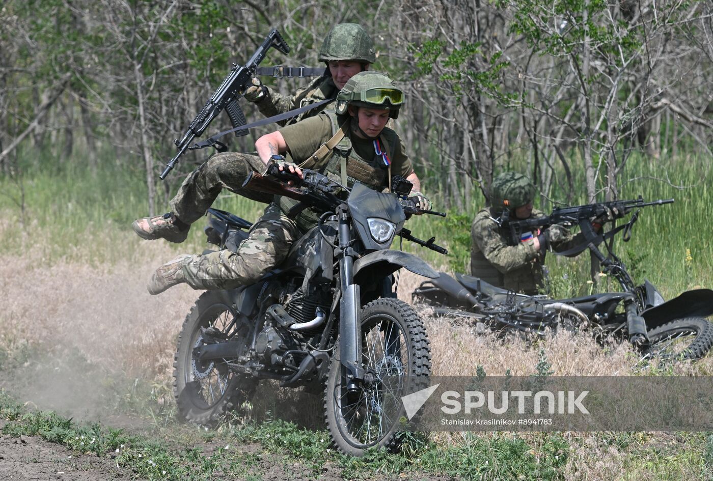 Russia Ukraine Military Operation Assault Units