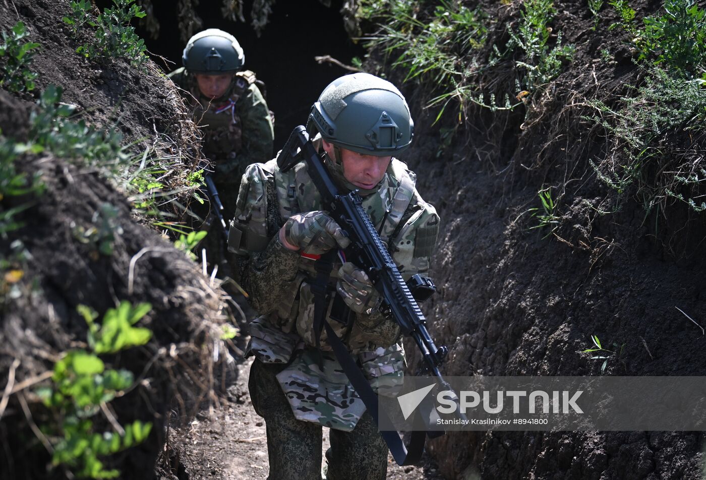 Russia Ukraine Military Operation Assault Units