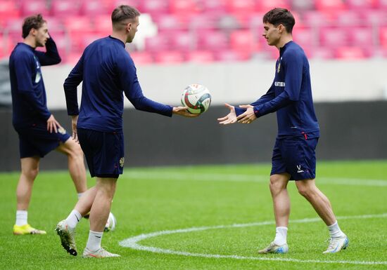 Belarus Soccer Friendly Russia Training