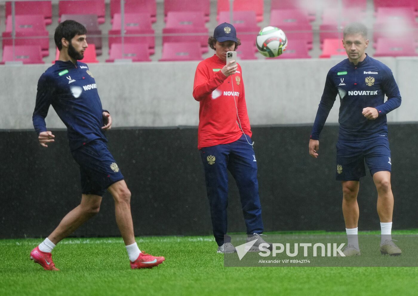 Belarus Soccer Friendly Russia Training
