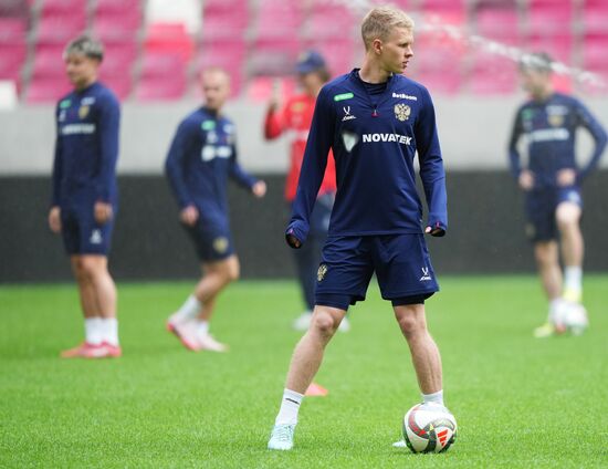 Belarus Soccer Friendly Russia Training