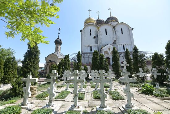 Russia DPR Religion