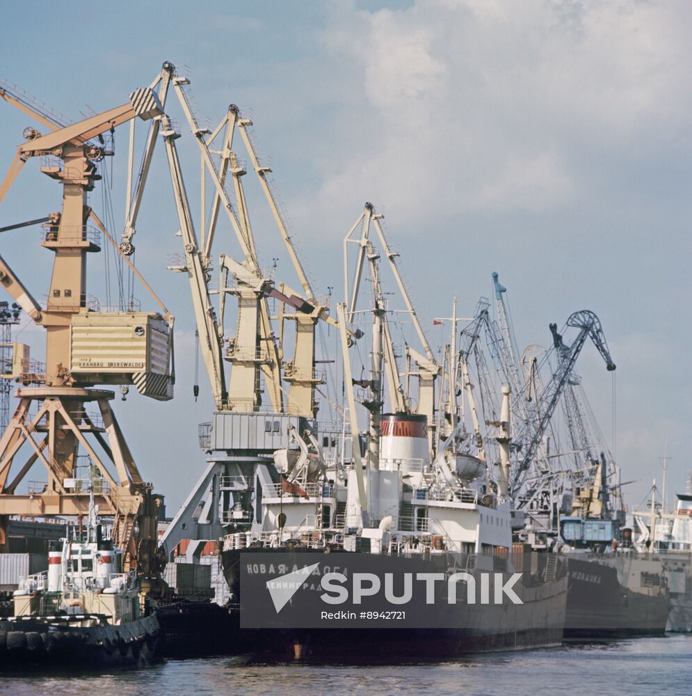 Leningrad commercial seaport